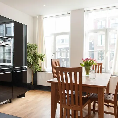 Dutch Rembrandt Apartamento